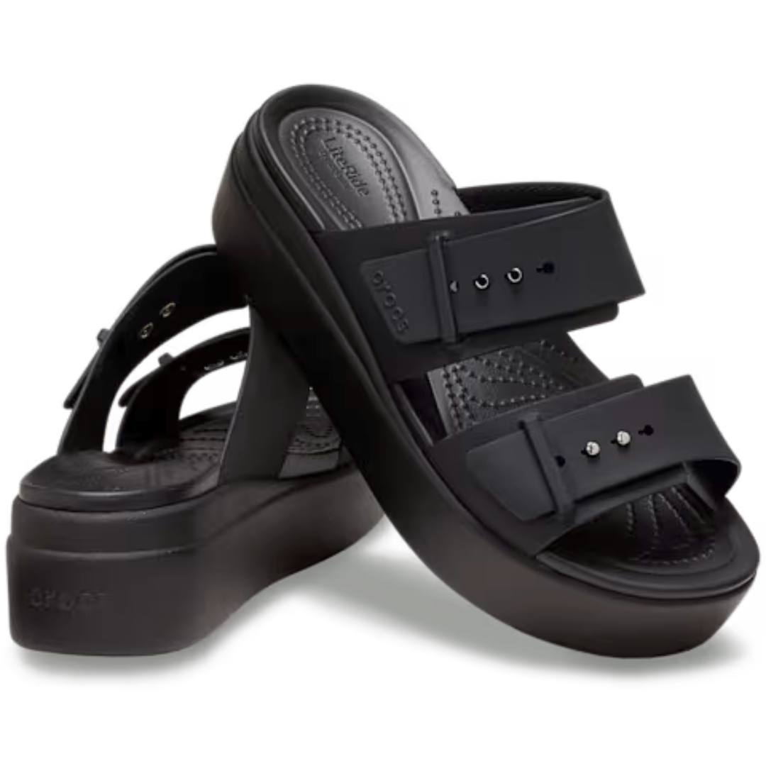 Brooklyn Buckle Low Wedge - black