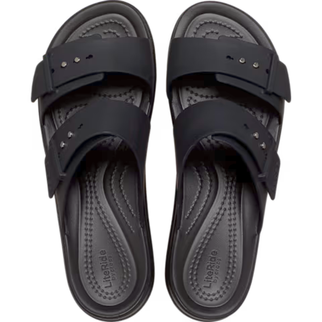 Brooklyn Buckle Low Wedge - black
