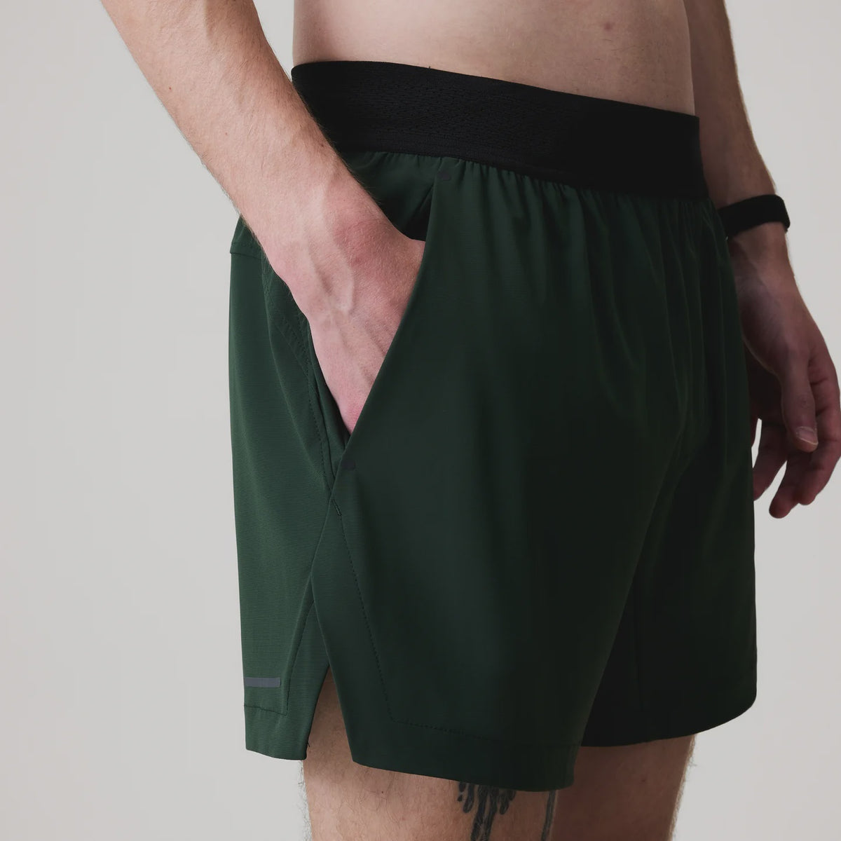 CCC Woven Short 5" - deep green